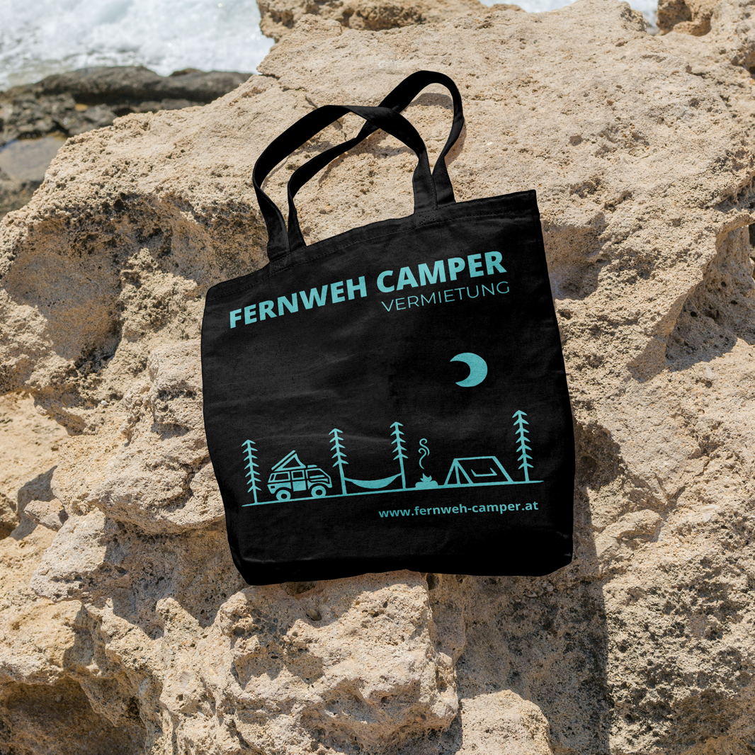 totebag-beach-black-2 Eine Stofftasche mit Fernweh Camper Logo